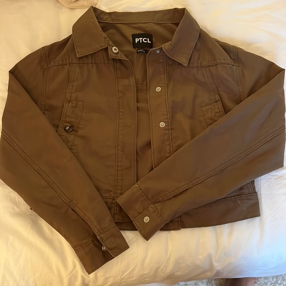 Medium Cropped Army Green Jean Jacket